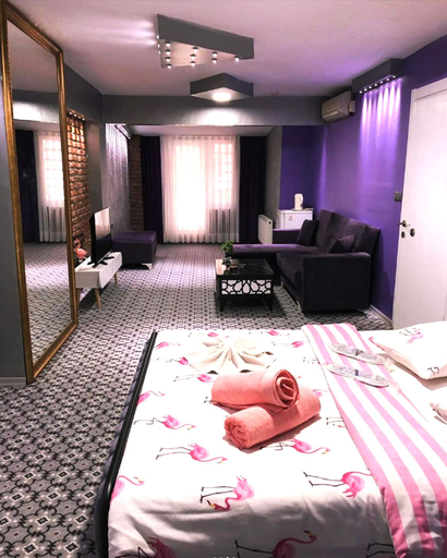 Bedroom 3, FLAMİNGO SUİT, Şişli