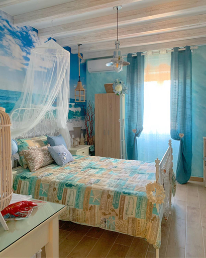 Bedroom 2, Trentova special rooms- locazione turistica, Salerno