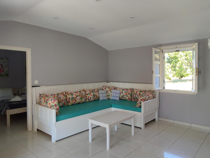 Others 4, Pefkari Bay Villas, East Macedonia and Thrace