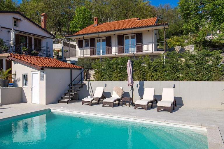 Sport & Beauty 2, SROK luxury apartments by the pool, Kastav