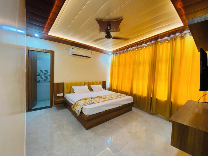 Bedroom 4, The Raman Palace - A Budget Hotel, Mathura