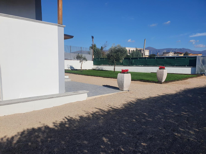 Others 5, MASSERIA ALWAYS, Napoli