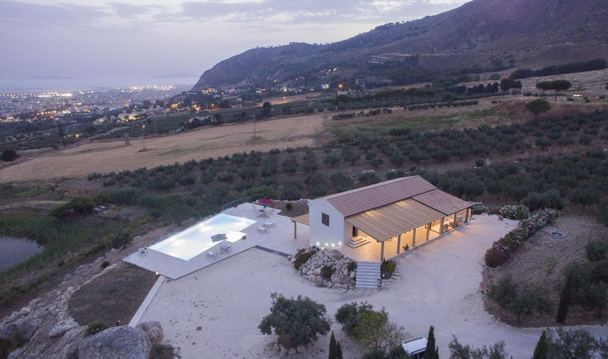 Others 2, Tenuta Torrebianca Villa con Piscina panoramica, Trapani