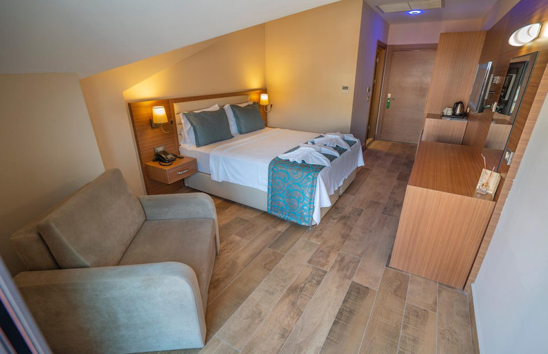 Bedroom 3, Dalyan Live Spa Hotel, Ortaca