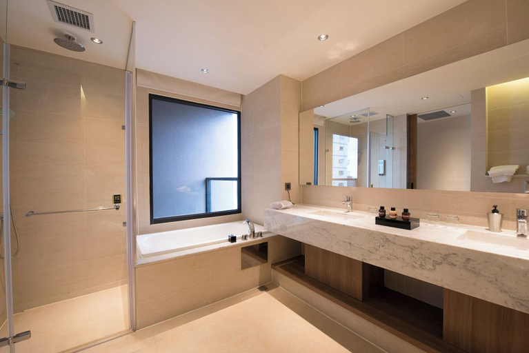 Bathroom 4, Just Sleep Hualien Zhongzheng, Hualien