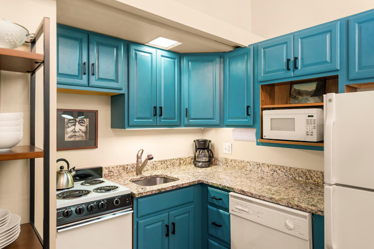 Others 5, Aspenwood by Snowmass Vacations, Pitkin