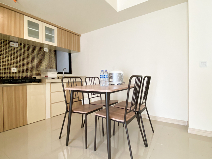 Others 4, Spacious and Modern 3BR at Meikarta Apartment By Travelio, Cikarang
