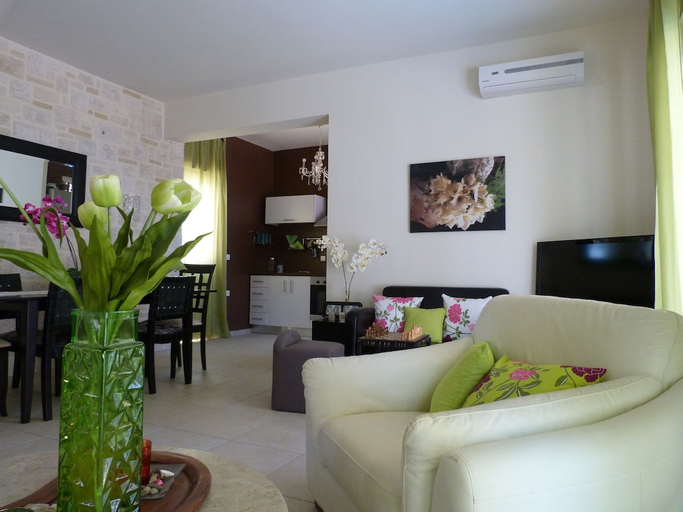 Others 5, Azure Beach Seafront Villas, Crete