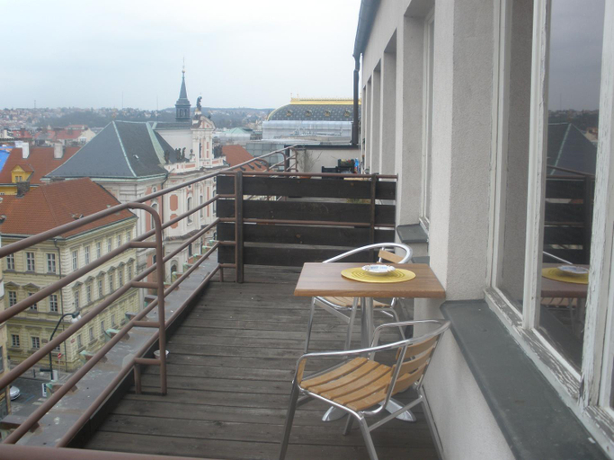 Others 5, Apartment Kaiser, Praha 1