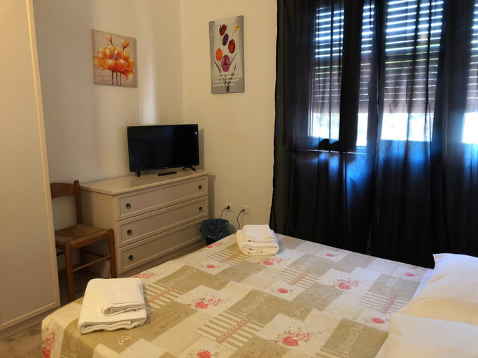Others 4, Home Sweet Home B&B, Pisa