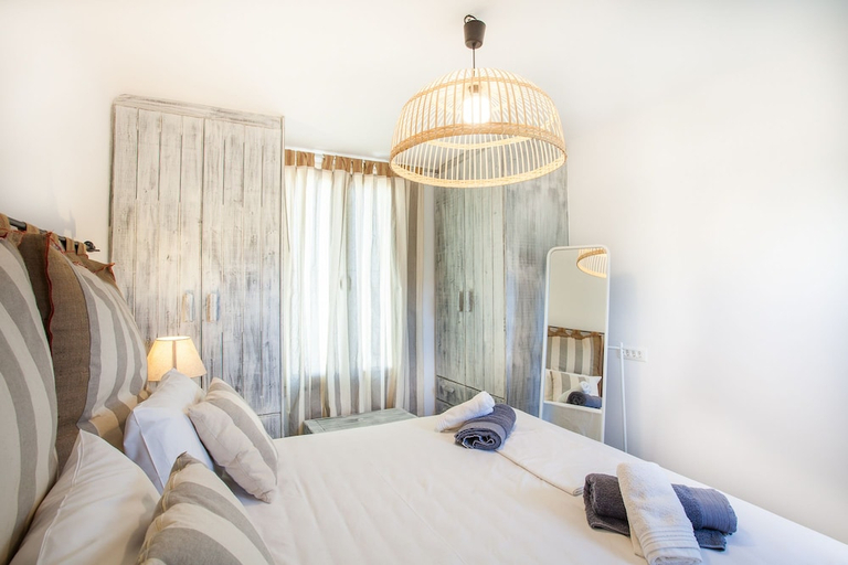 Bedroom 2, OLIVE MYKONOS VILLAS, South Aegean