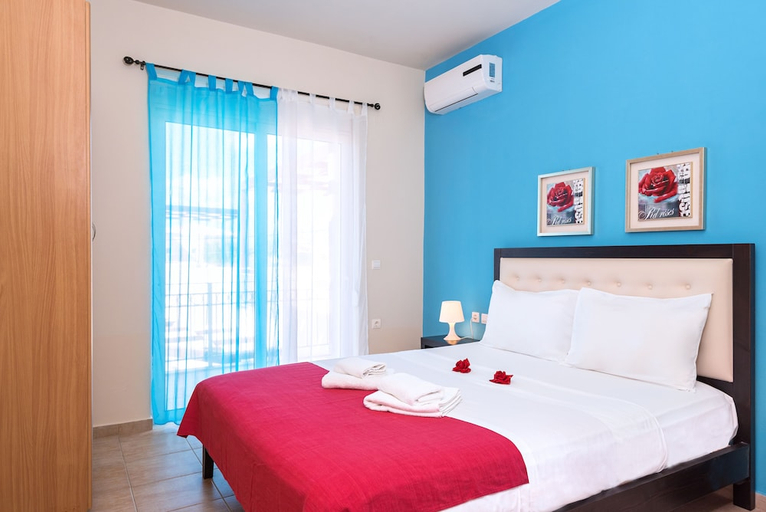 Bedroom, Azure Beach Seafront Villas, Crete