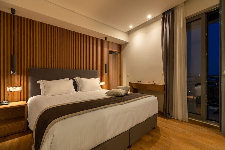 Bedroom 3, Glyfada Riviera Hotel, Attica