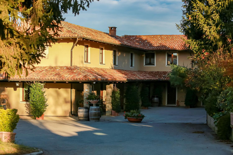 Cadgal - Tenuta Valdivilla, Cuneo