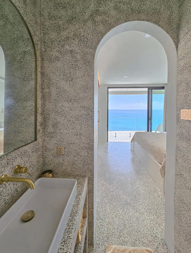 Bathroom 2, Endless Bingin - Luxury Oceanfront Suite on Bingin Beach, Badung
