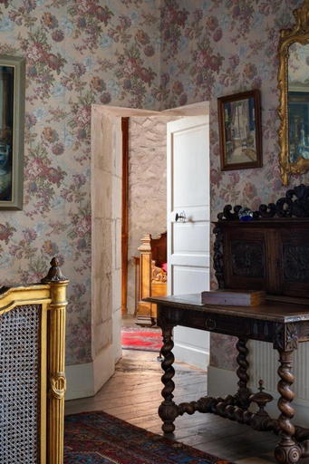 Others 4, Un Logis en Angoumois, Charente