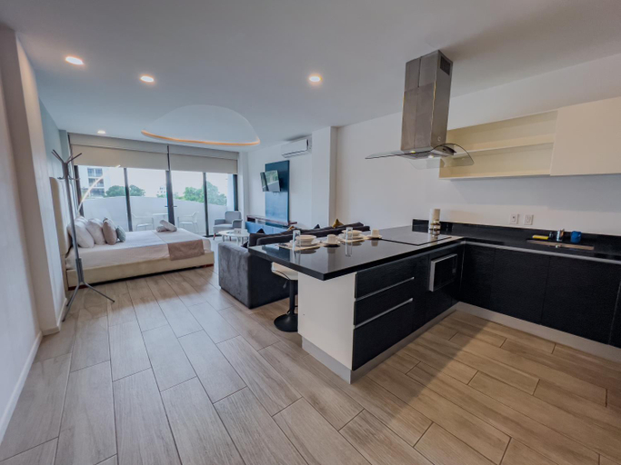 Dining Room 10