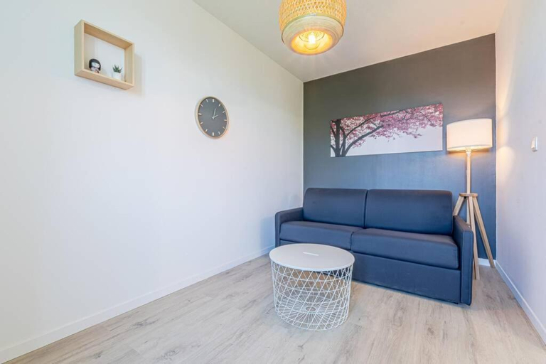 Others 3, Sakura cerisier - Sakura home Seremange, Moselle