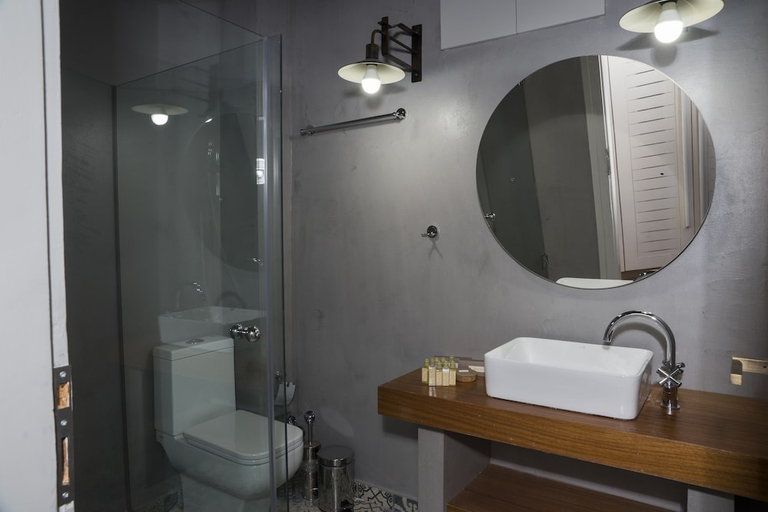 Bathroom 3, Elia Daliani Suites, Crete