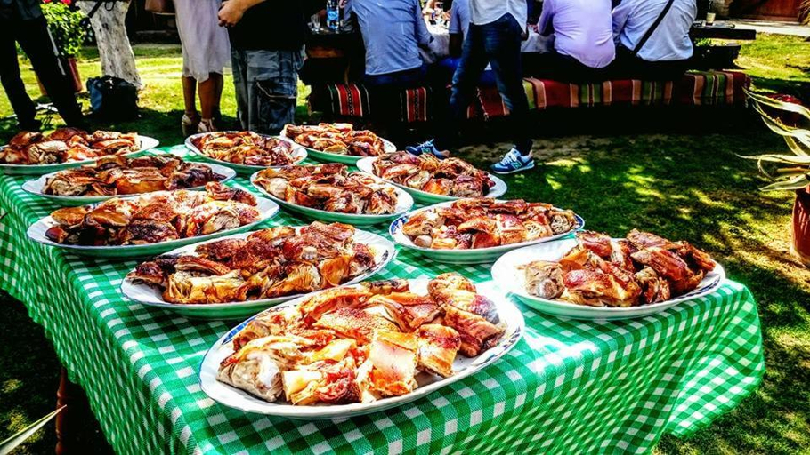 Food & Drinks 4, Domacinstvo Cikic Zasavica, Sremska Mitrovica