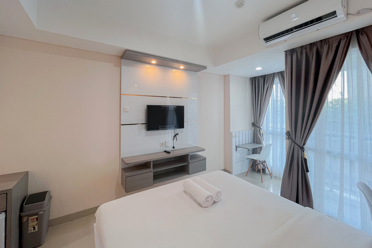 Bedroom 5, Homey Studio Apartment Tamansari Skylounge Makassar By Travelio, Makassar