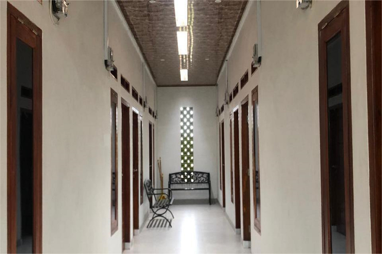 Public Area, OYO 94086 Penginapan Kertajaya, North Lampung