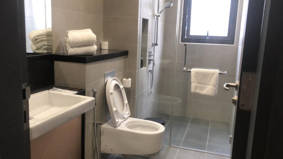 Bathroom 2