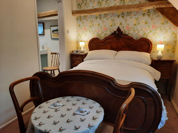Bedroom 2, Cotswold Cottage Bed & Breakfast, Wiltshire