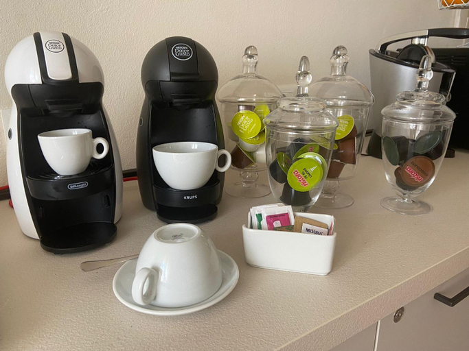 Others 5, B&B A due passi dal Lago, Brescia