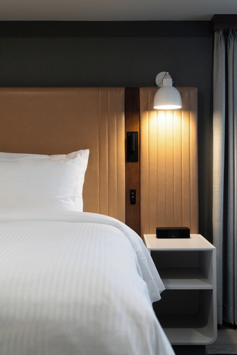 Bedroom 4, Naturally Pacific Resort, Comox-Strathcona