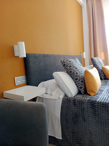 Bedroom 3, Apartamentos El Velero, Málaga