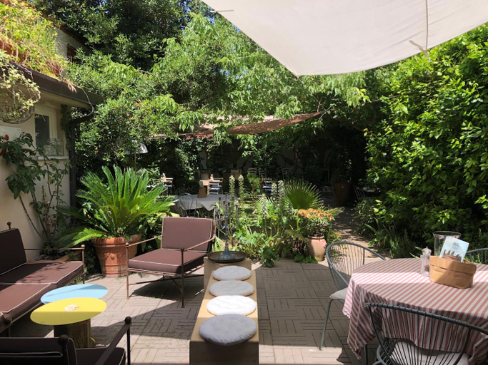 Others 5, LABottega - Camere, Lucca