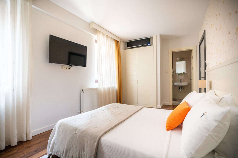Bedroom 4, Tiara Buyukada, Adalar