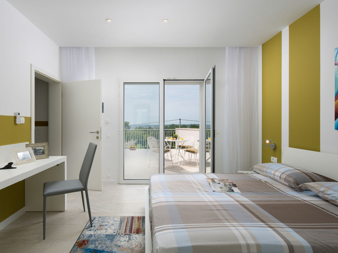 Bedroom 3, Peaceful Villa in Stanisovi With sea View, Raša