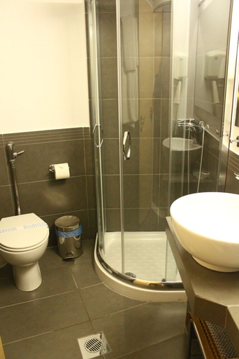 Bathroom 2, Dionisos Hotel, Thessaly
