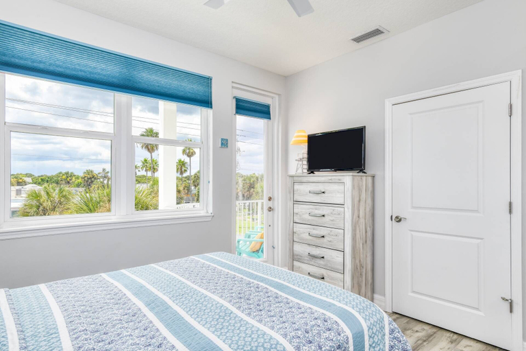 Bedroom 3, Oceans 13 Condo C, Saint Johns