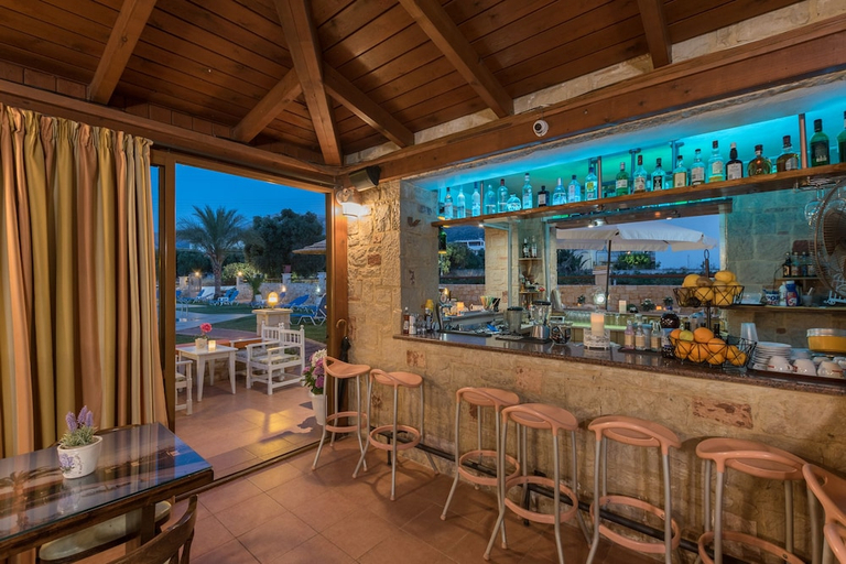 Food & Drinks 4, Danelis Studios & Apartments, Crete