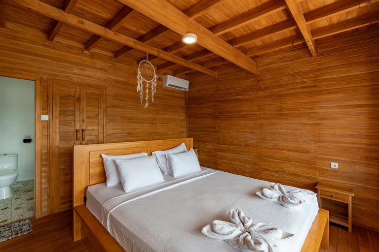 Bedroom 15