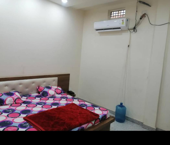 Others 5, Anant Royal, Mathura