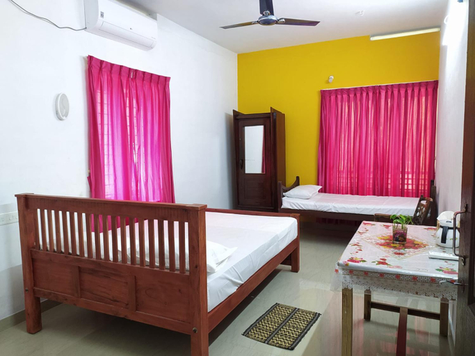 Others 3, A K Munroe Homestay, Kollam