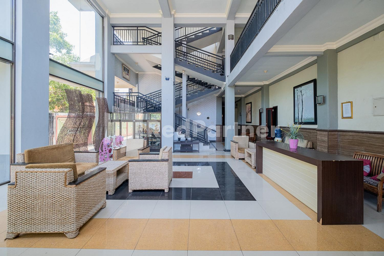 Public Area, Hotel Grand El-a Syariah Mitra RedDoorz, Tuban