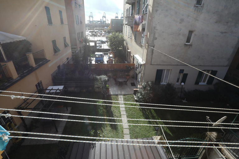 Exterior & Views 4, Le case di Elisa 3, Genova