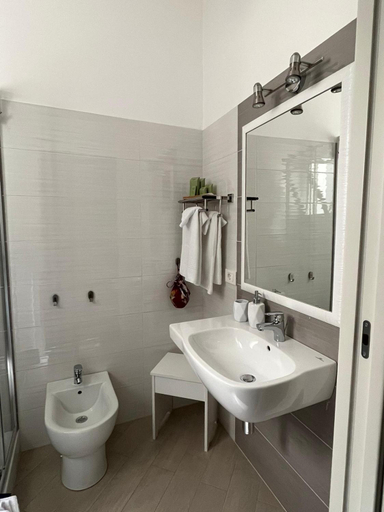 Others 3, Colibri B&B, Agrigento