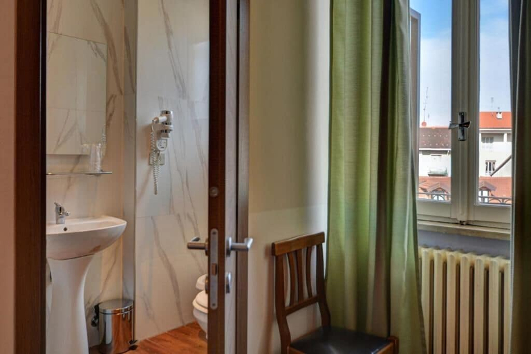 Bathroom 5, HOTEL UNIVERSO, Torino