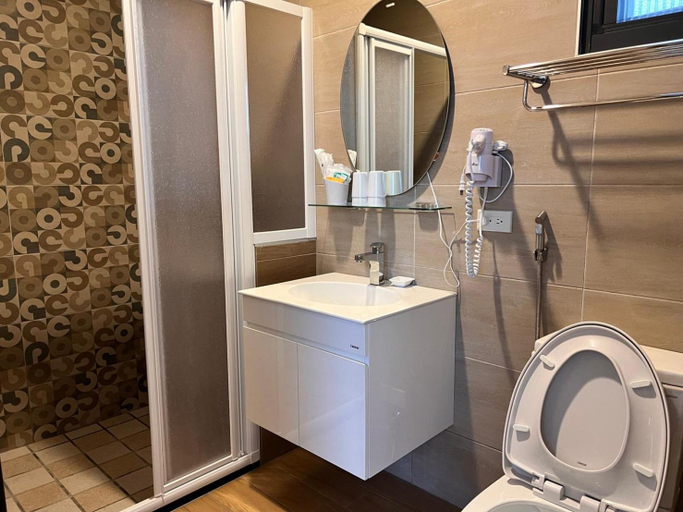 Bathroom 3, Countryside Lane Homestay, Hualien
