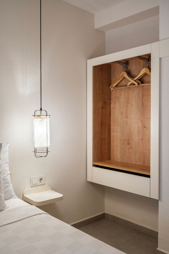 Bedroom 3, Daphnis Hotel, Bodrum