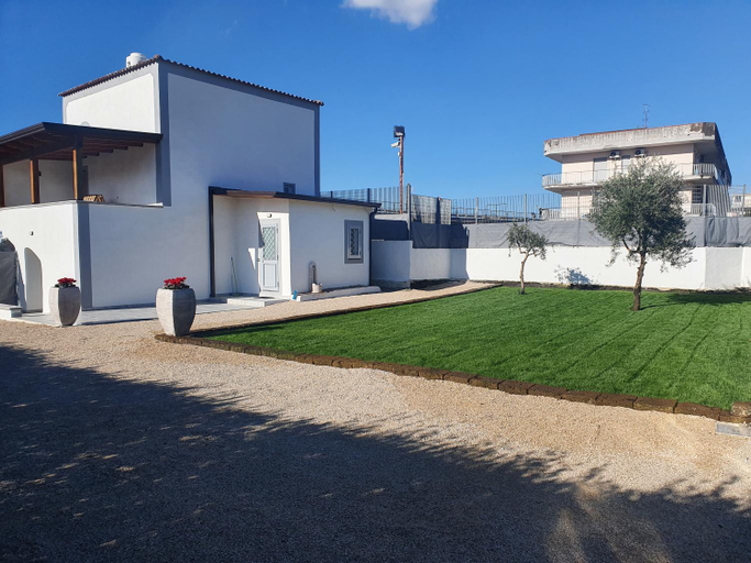 Others 3, MASSERIA ALWAYS, Napoli