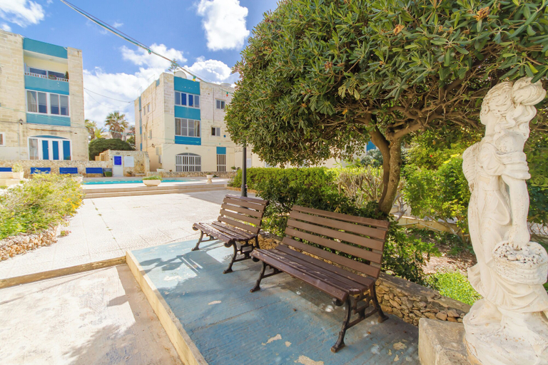 Terrace/patio, Seaview Pool Dolmen Apt St Paul's Bay, Saint Paul's Bay