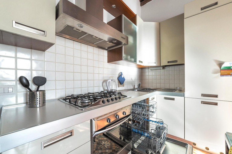Others 4, GuestHost - Porta Romana & Bocconi Cosy Apartment, Milano