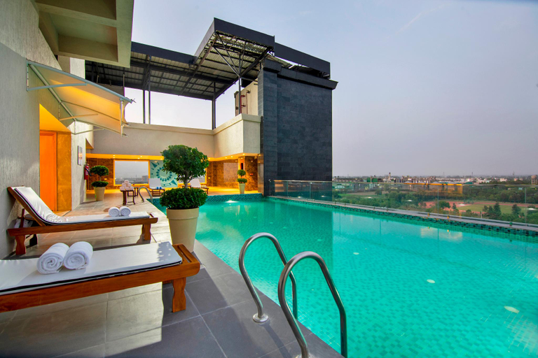 Sport & Beauty 2, Sarovar Portico Sonepat, Sonipat